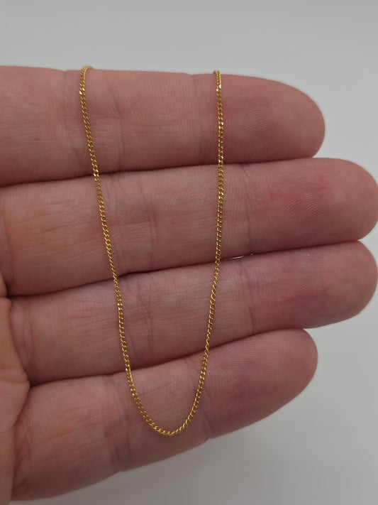 9ct gold chain (110)
