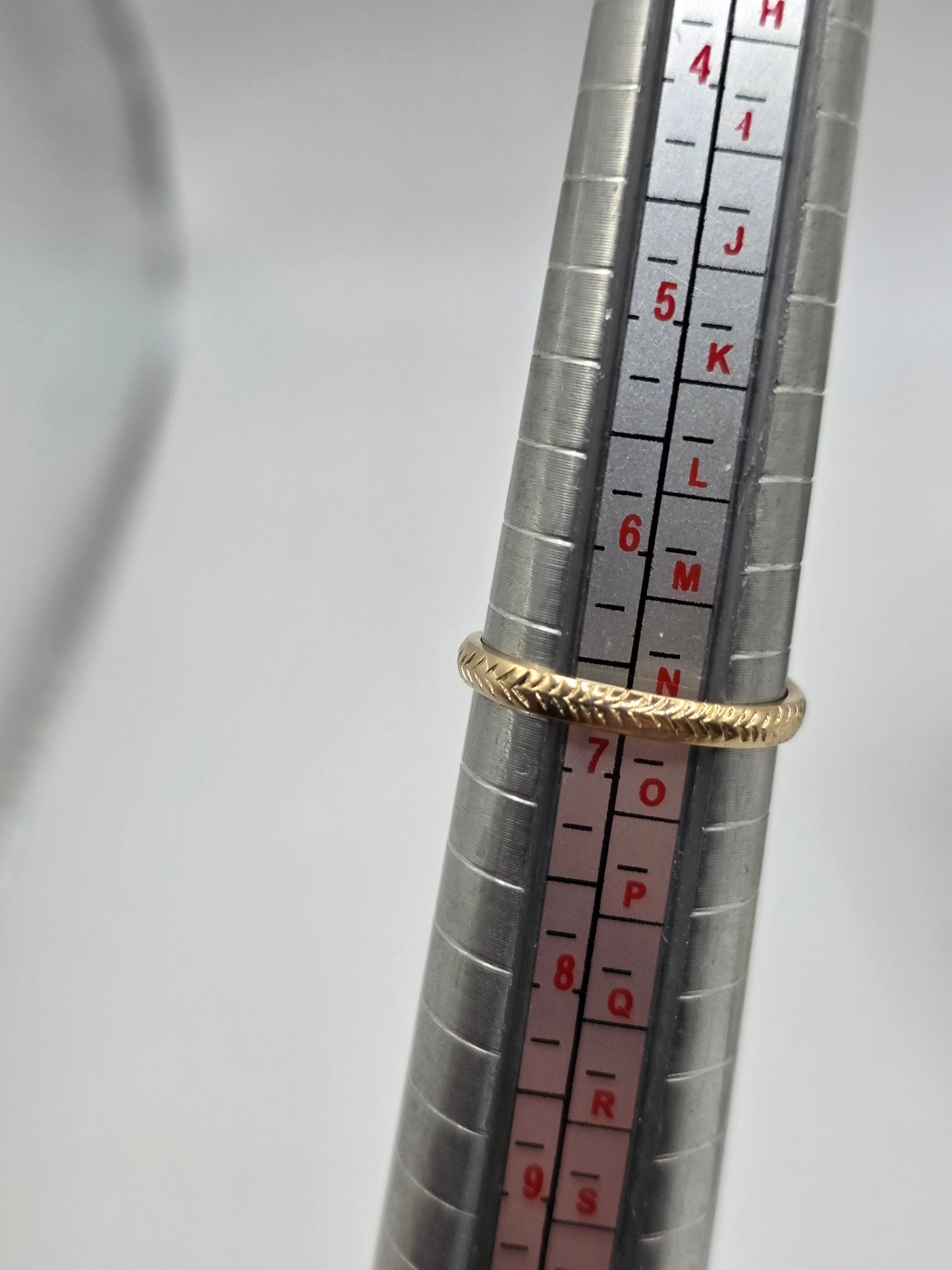9ct gold snake ring
