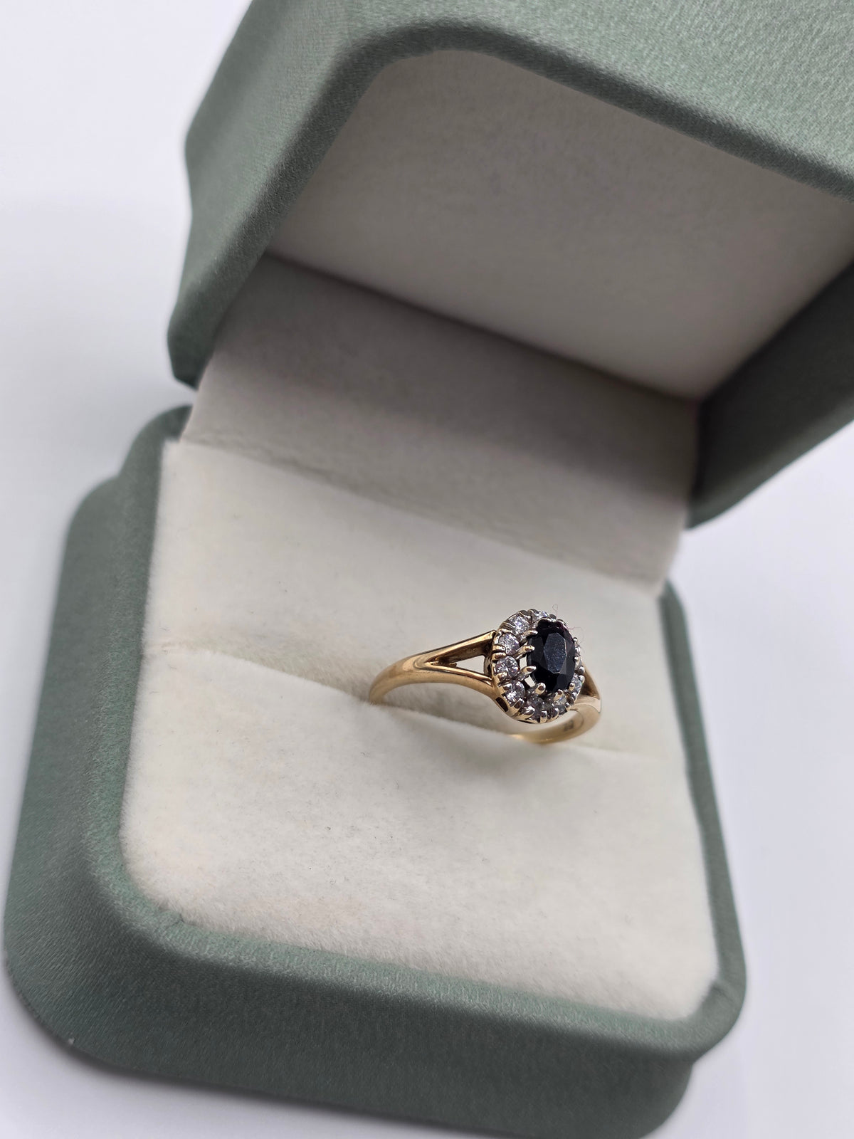 9ct gold sapphire and zircon ring