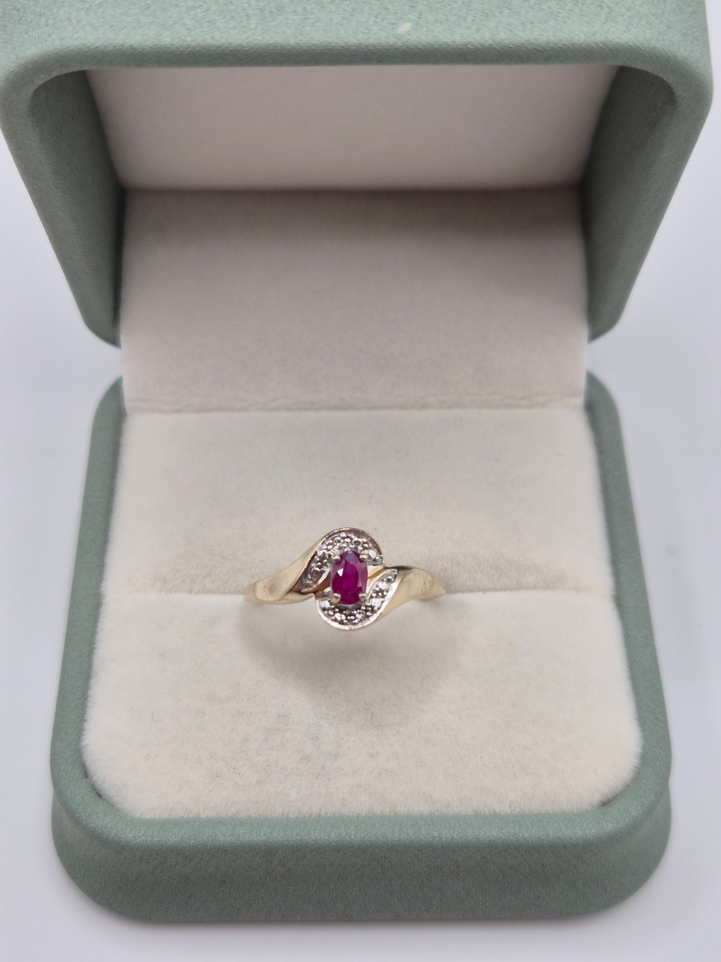 9ct gold ruby and diamond ring