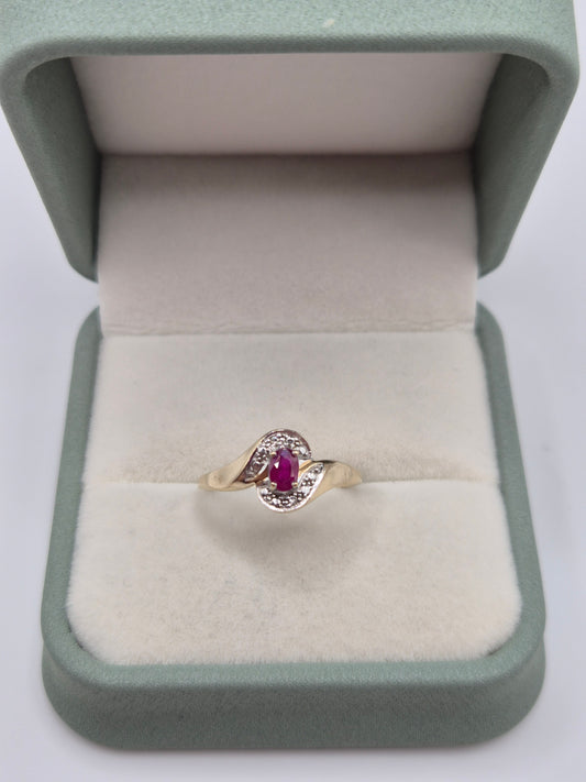 9ct gold ruby and diamond ring