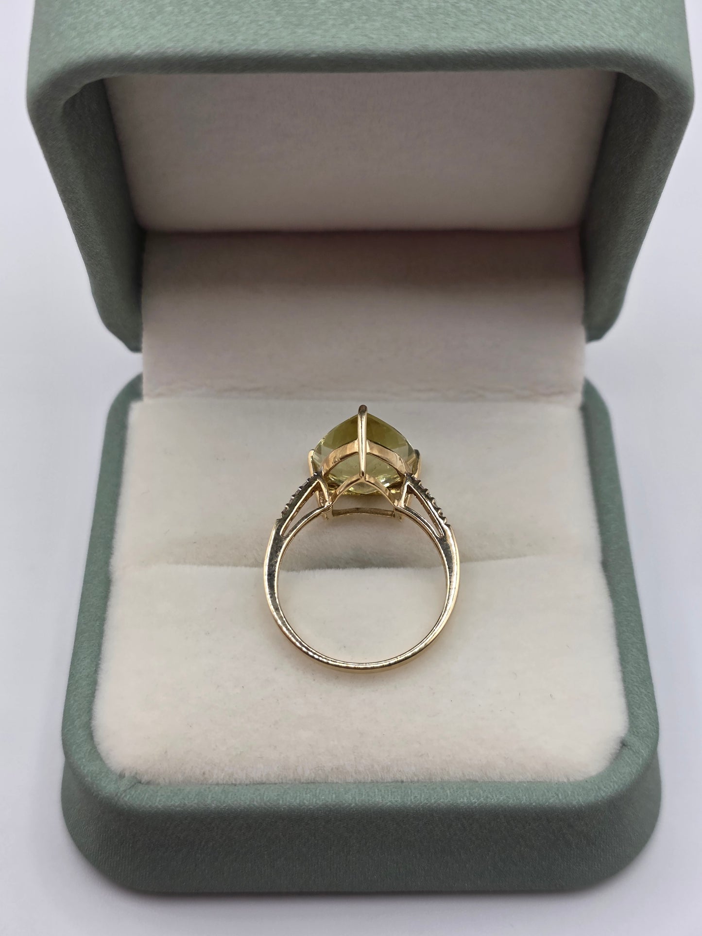 9ct gold citrine and diamond ring