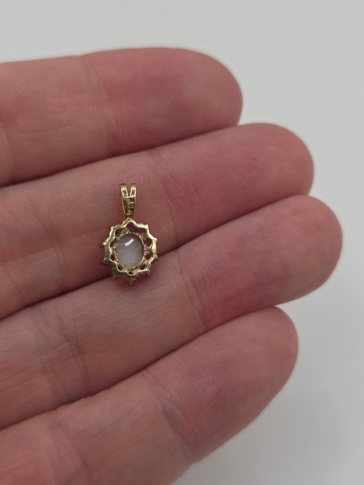 9ct gold opal and ruby pendant