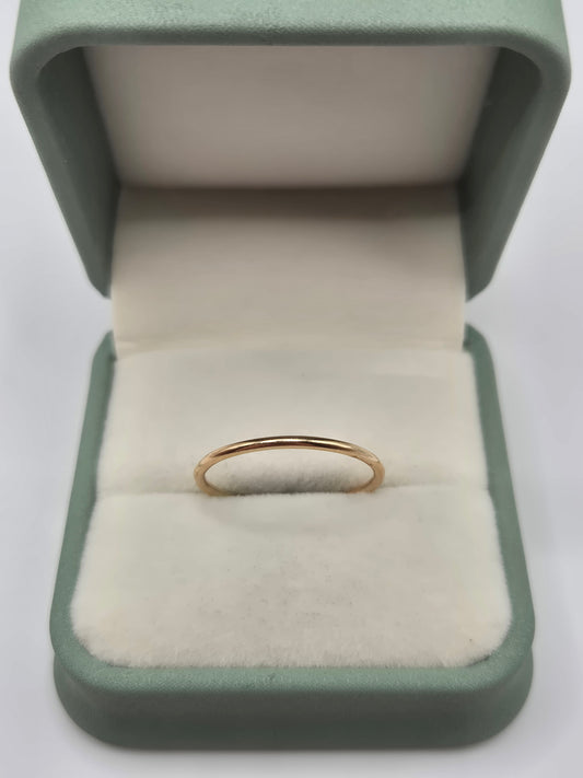 9ct gold stacking band ring