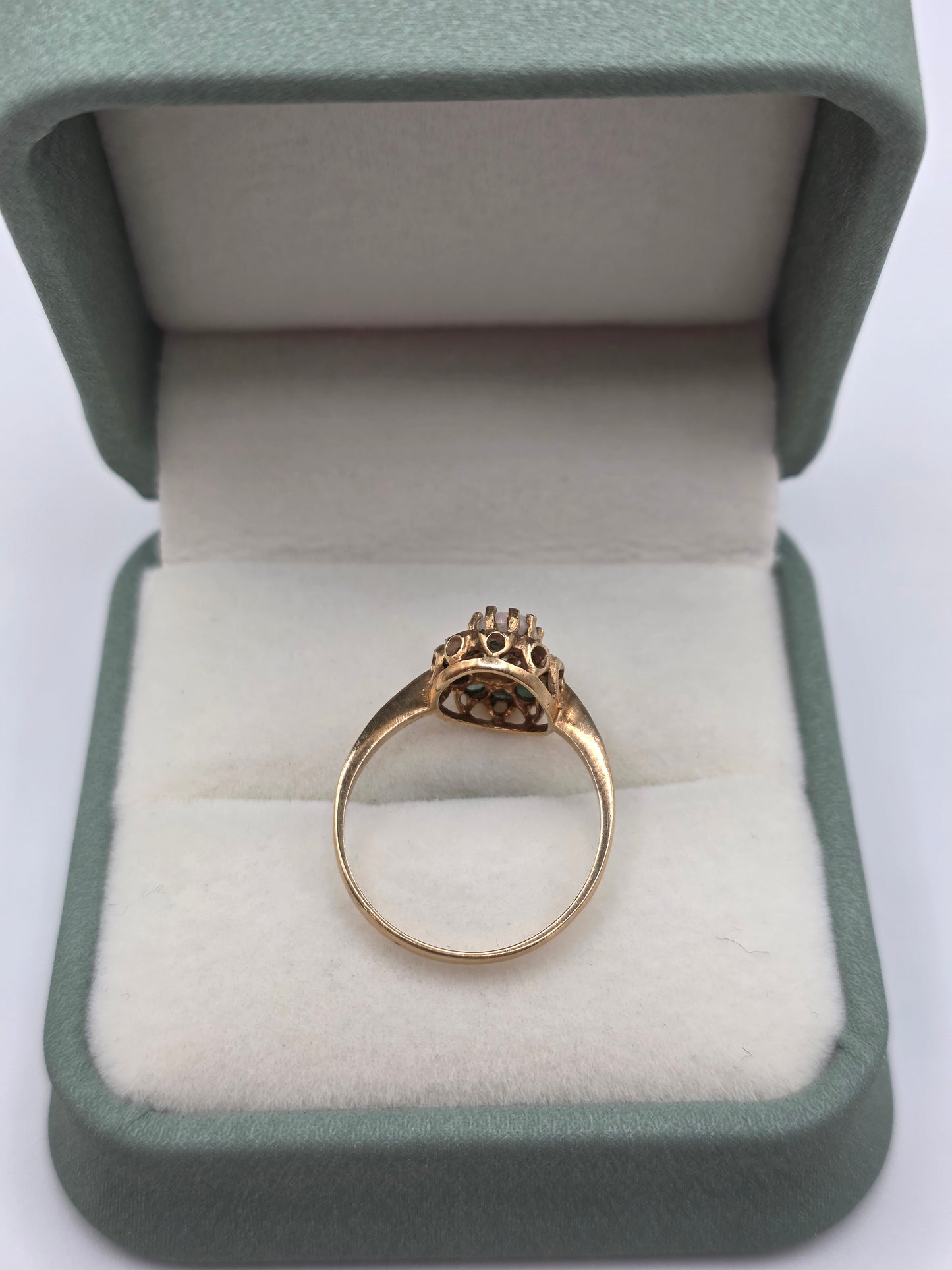 9ct gold opal and emerald ring