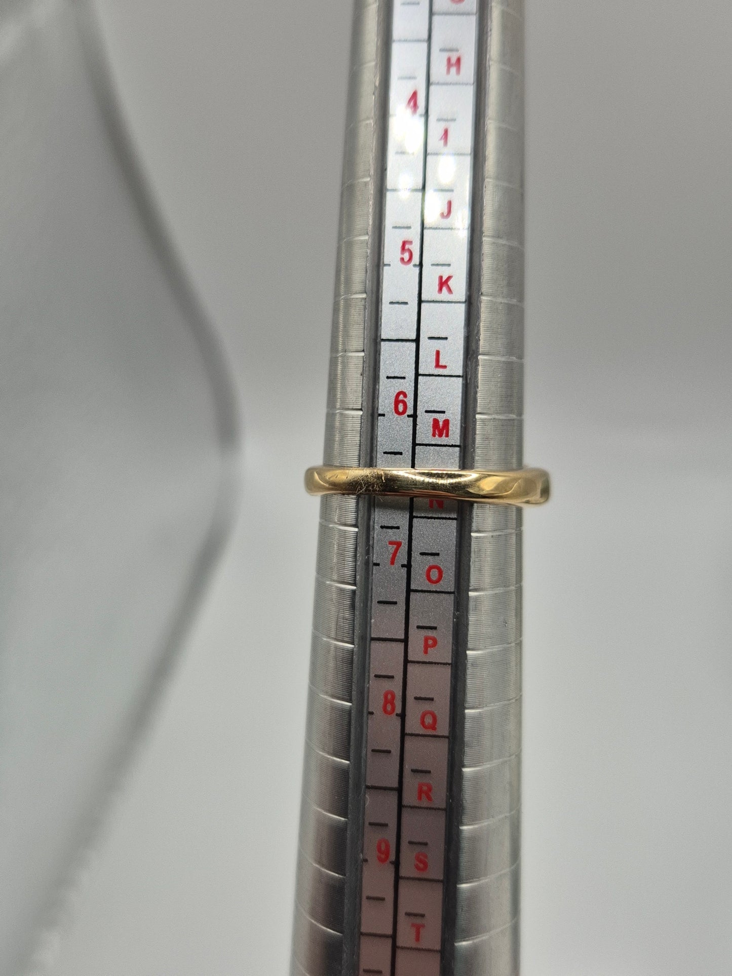 9ct gold orange sapphire ring