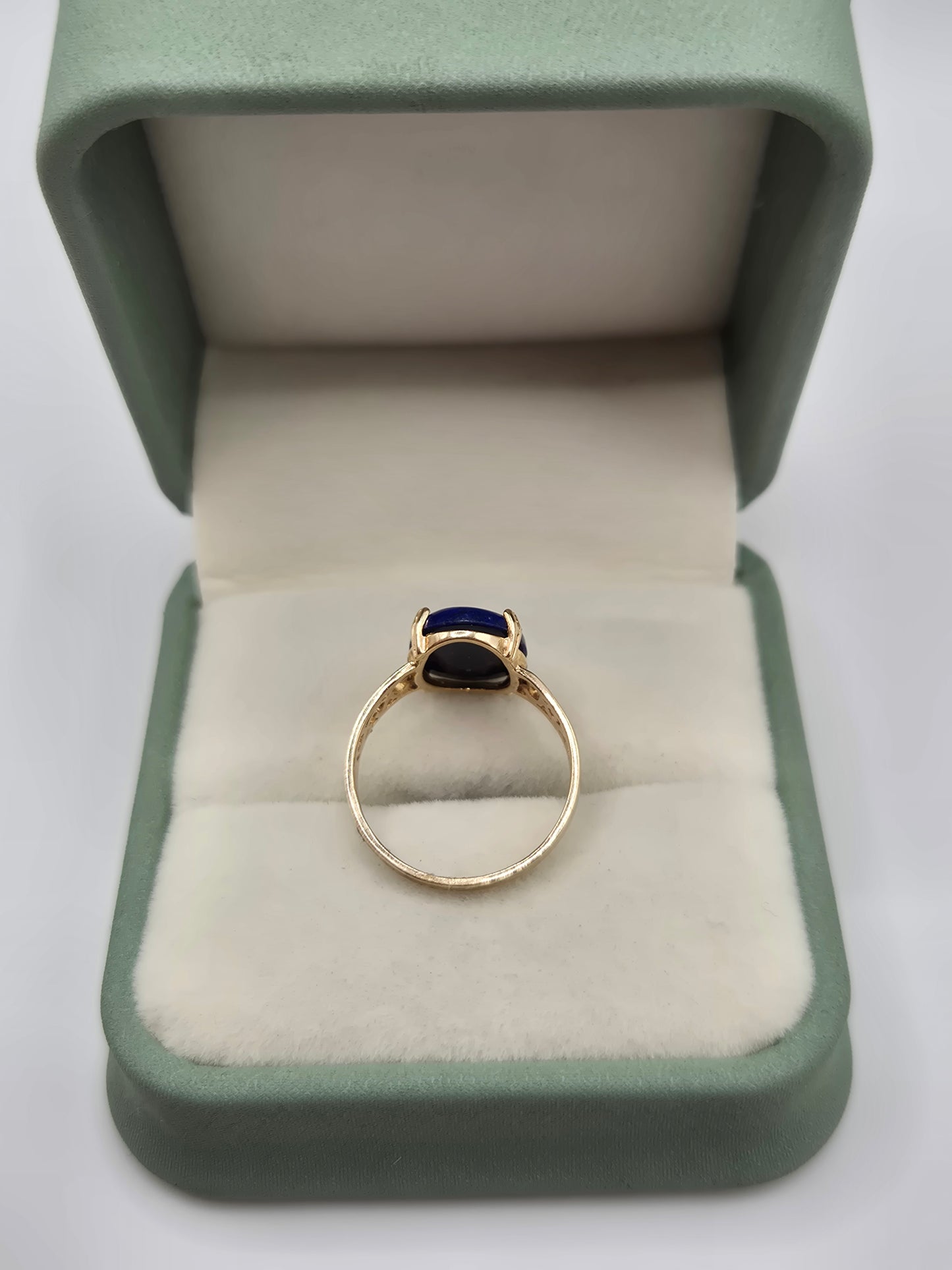 9ct gold lapis lazuli ring