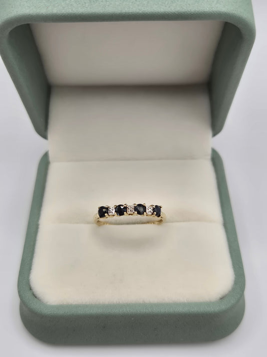 9ct gold sapphire and diamond ring