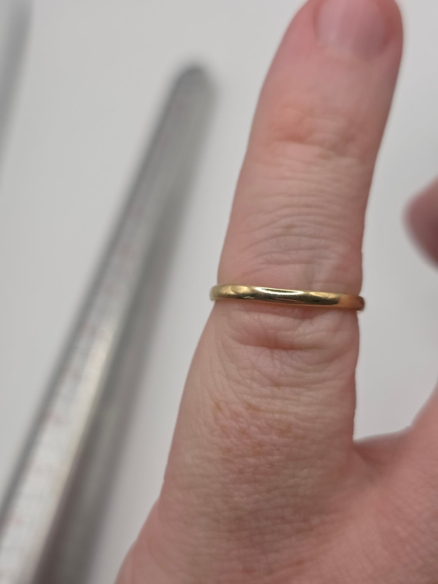 9ct gold ring