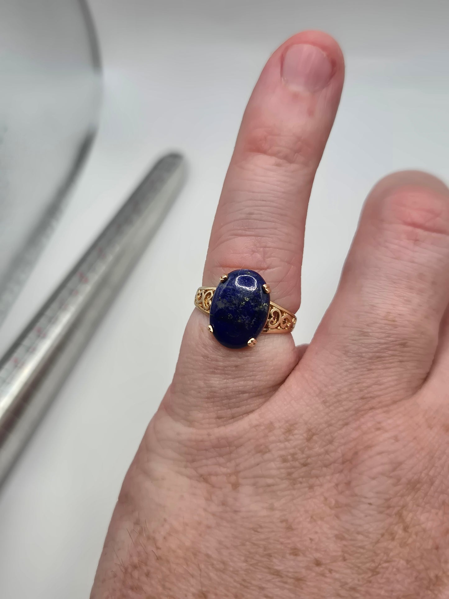 9ct gold lapis lazuli ring