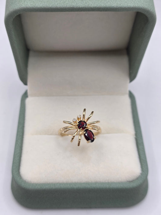 9ct gold garnet and diamond spider ring