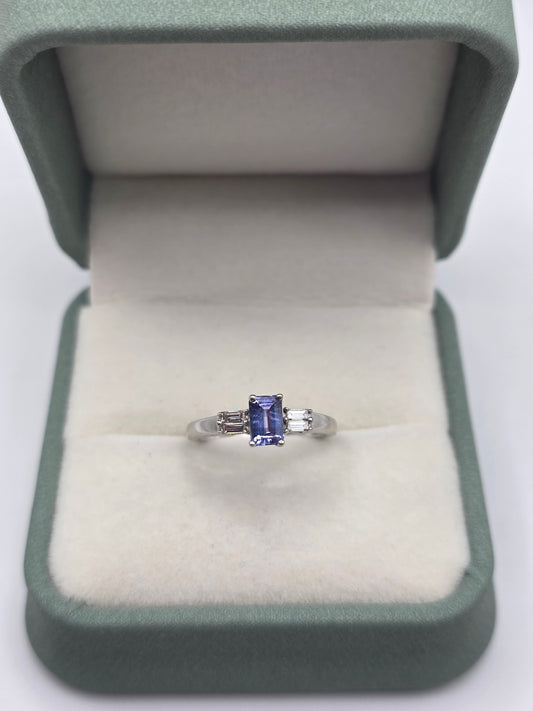 9ct white gold tanzanite and diamond ring