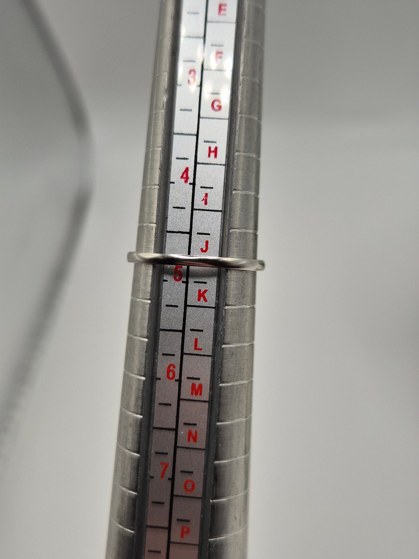 9ct white gold diamond heart ring