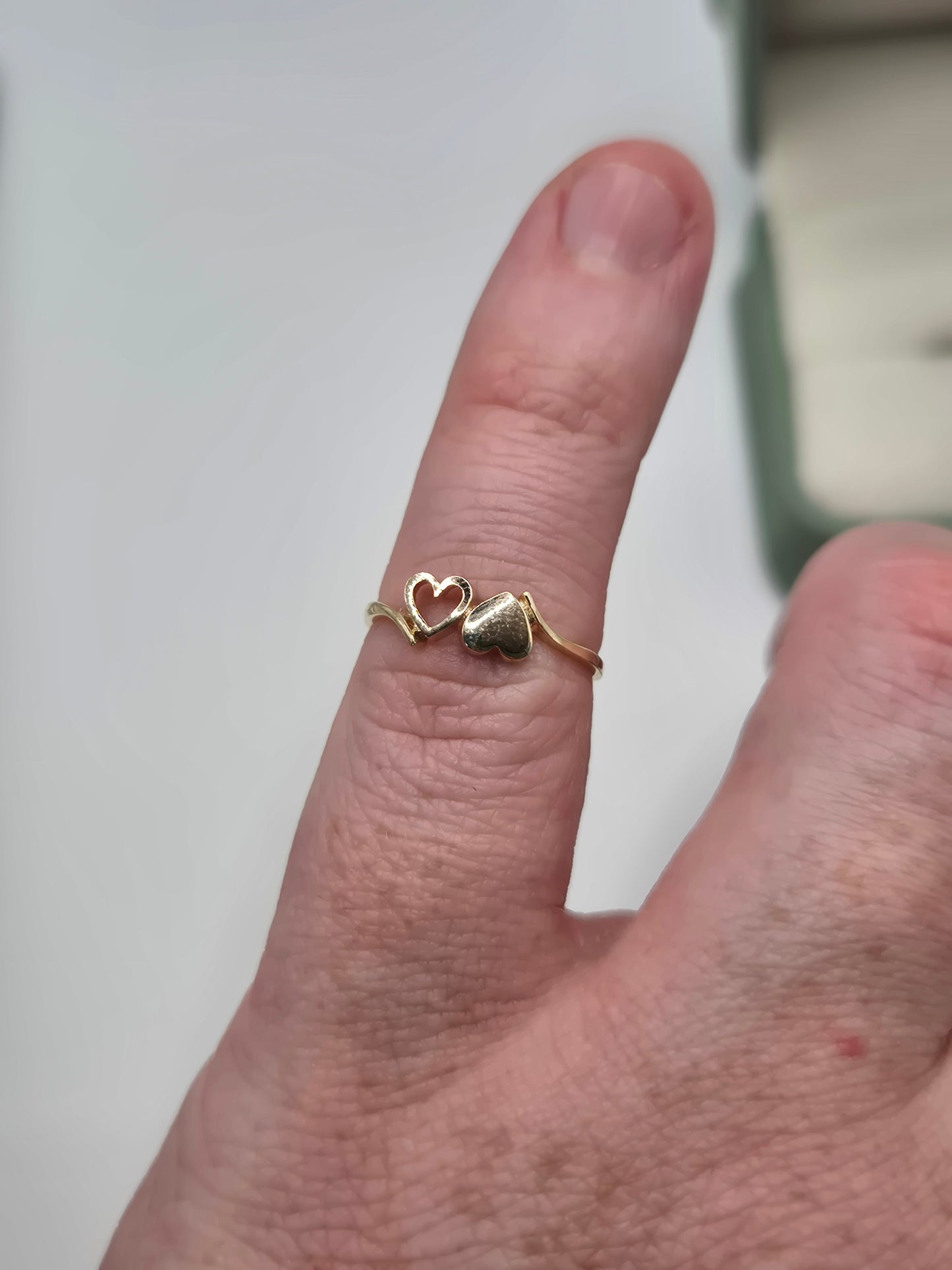 9ct gold double heart ring