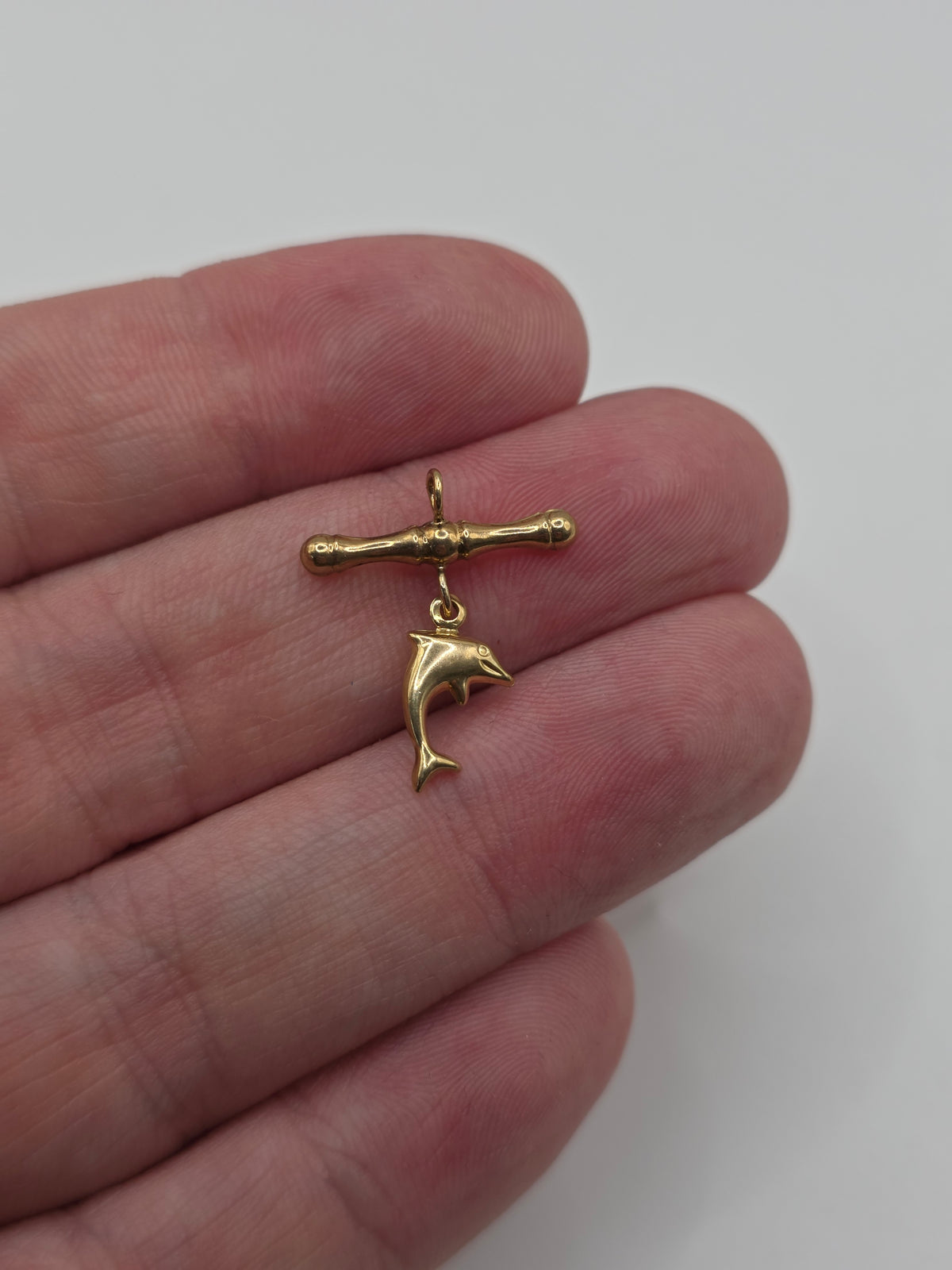 9ct gold dolphin T-Bar pendant