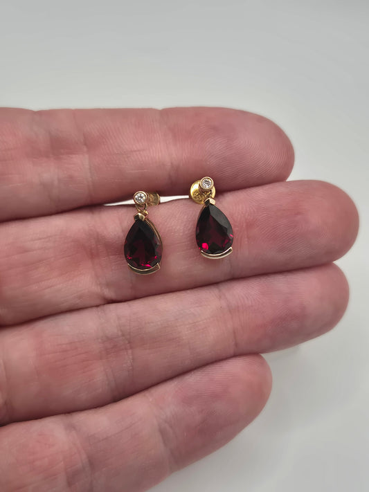 9ct gold garnet and diamond earrings