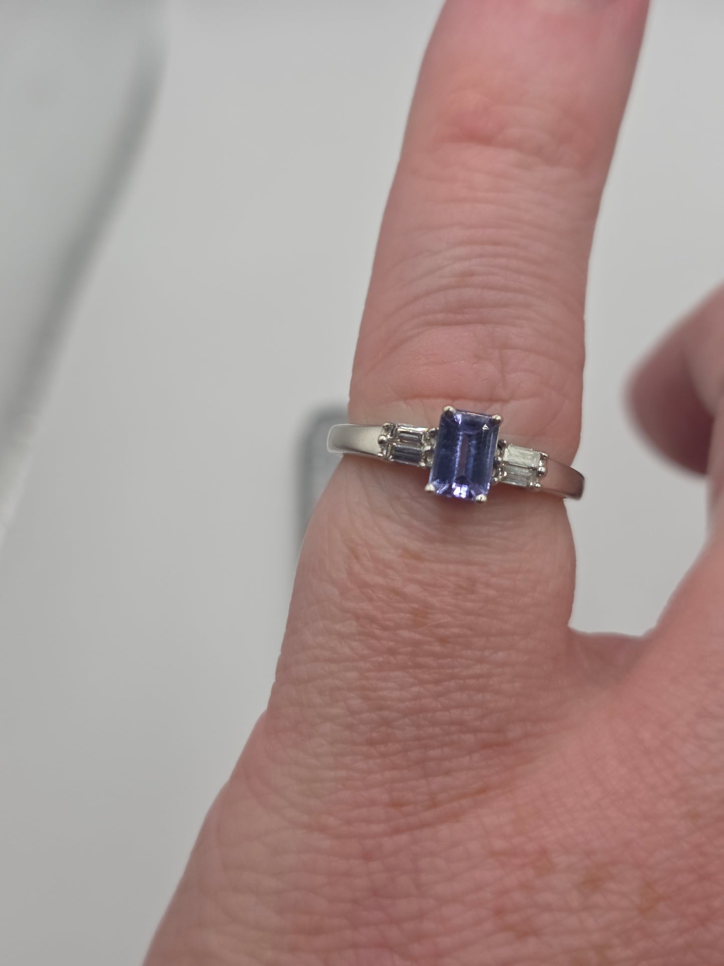 9ct white gold tanzanite and diamond ring