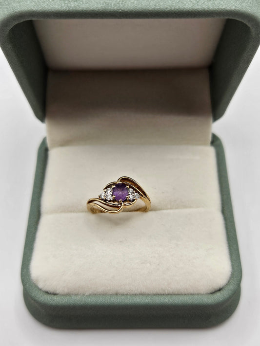 9ct gold amethyst and cz ring