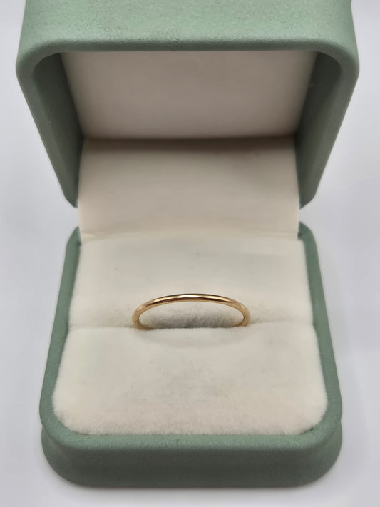 9ct gold stacking band ring