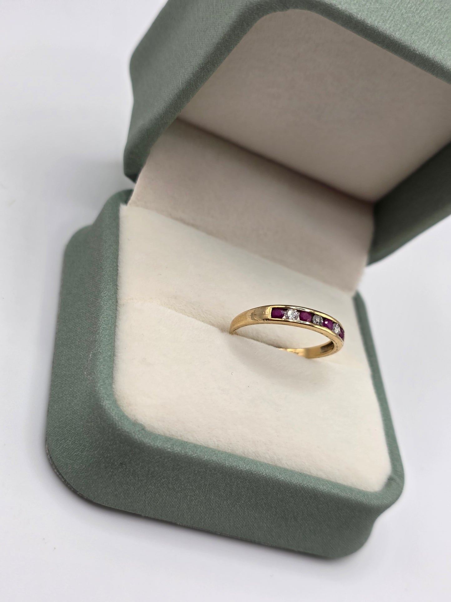 9ct gold ruby and cz ring