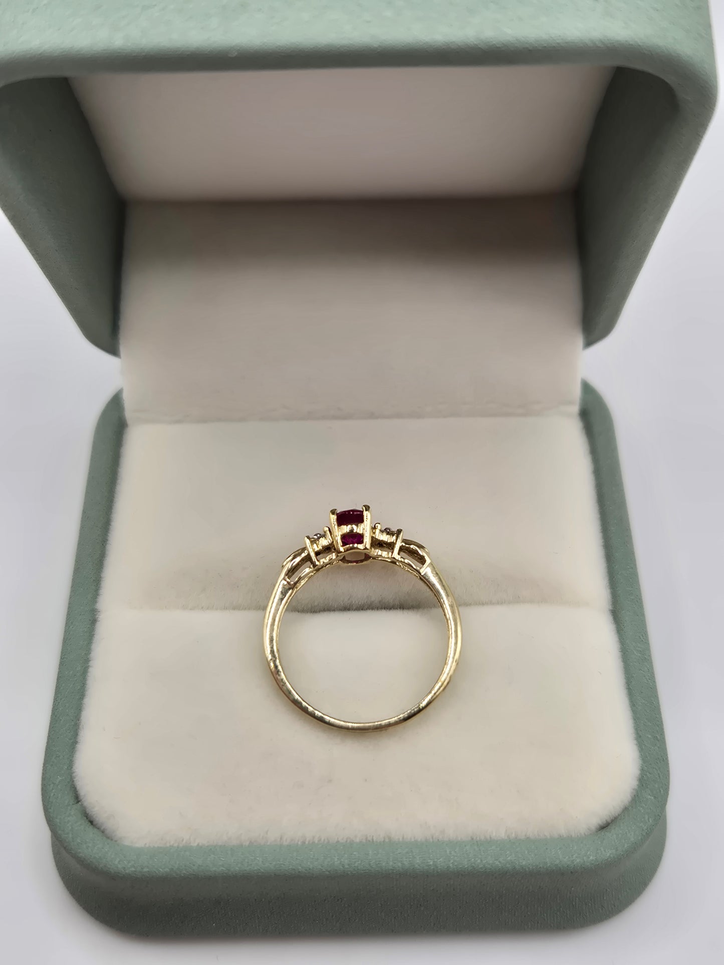 9ct gold ruby and diamond ring
