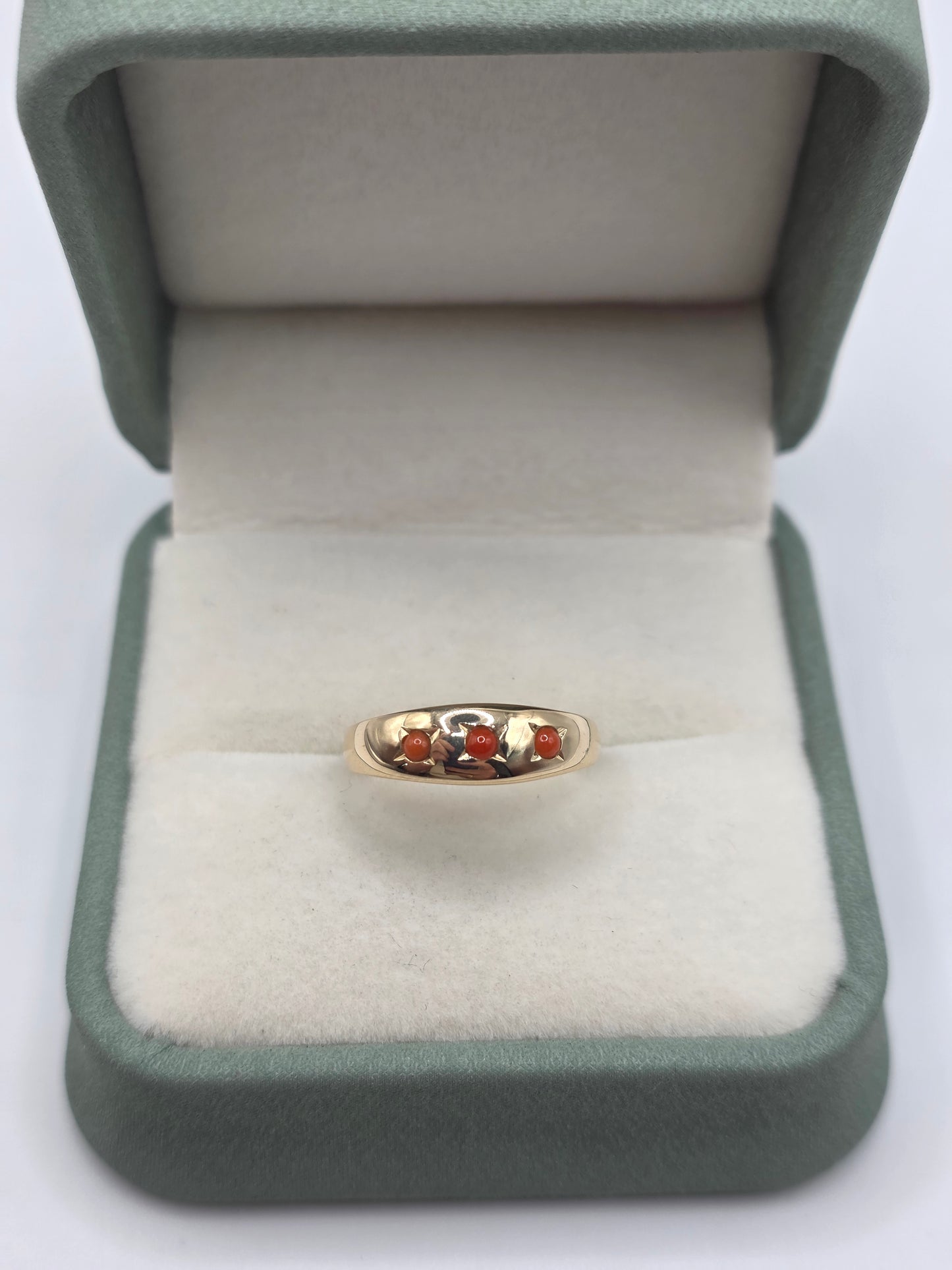 9ct gold coral gypsy ring