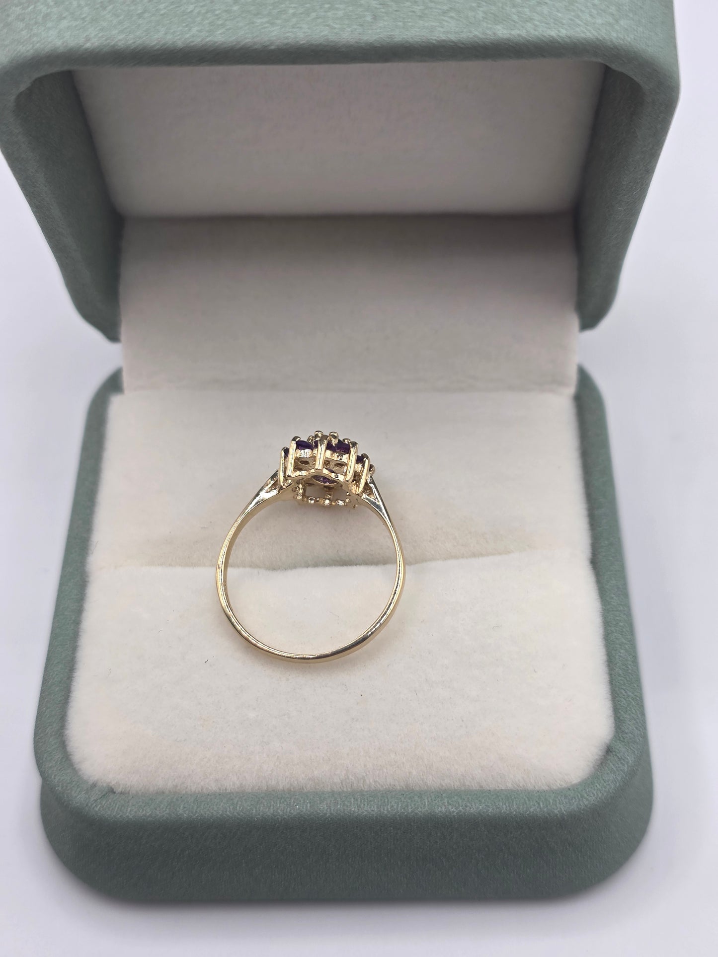 9ct gold amethyst cluster ring