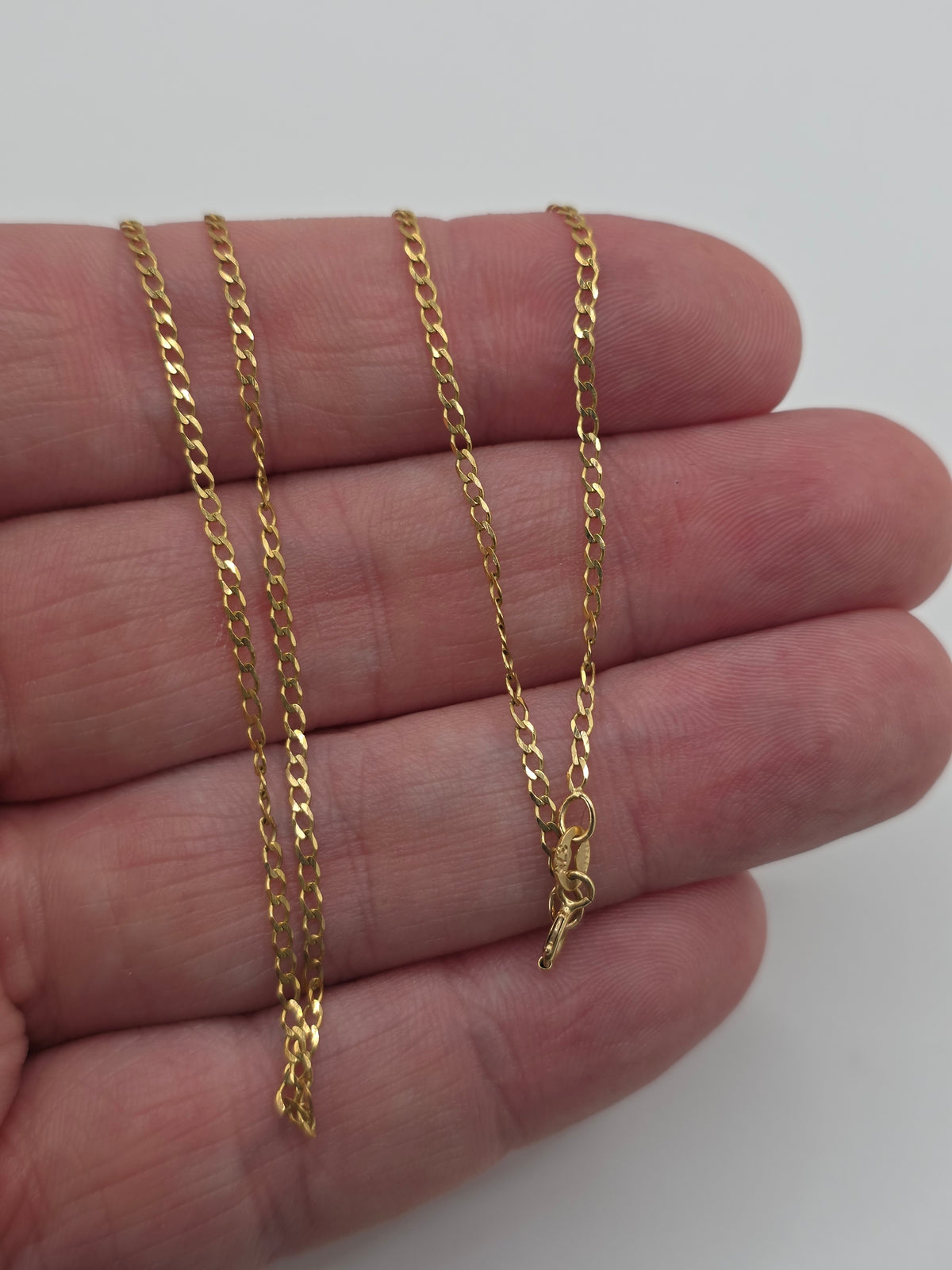 9ct gold chain (127)