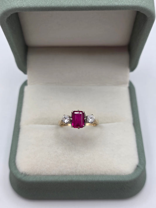 9ct gold synthetic ruby and spinel ring