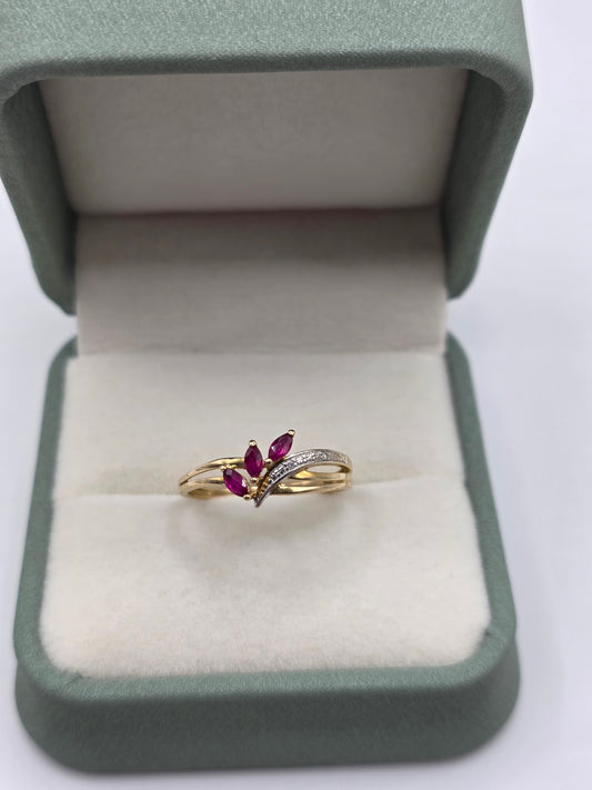 9ct gold ruby and diamond ring