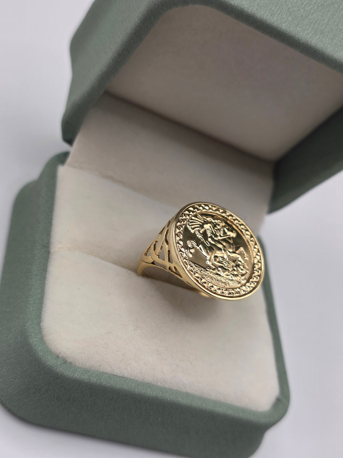 9ct gold st George ring