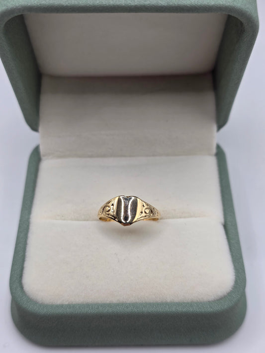 9ct gold signet ring