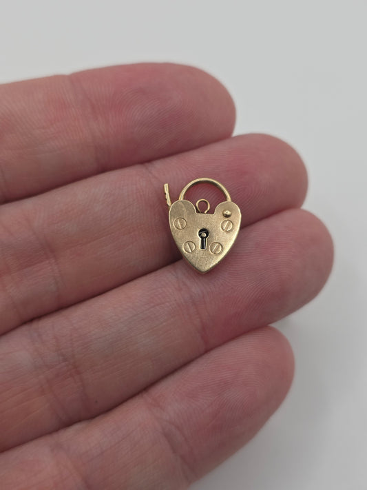 9ct gold padlock 10