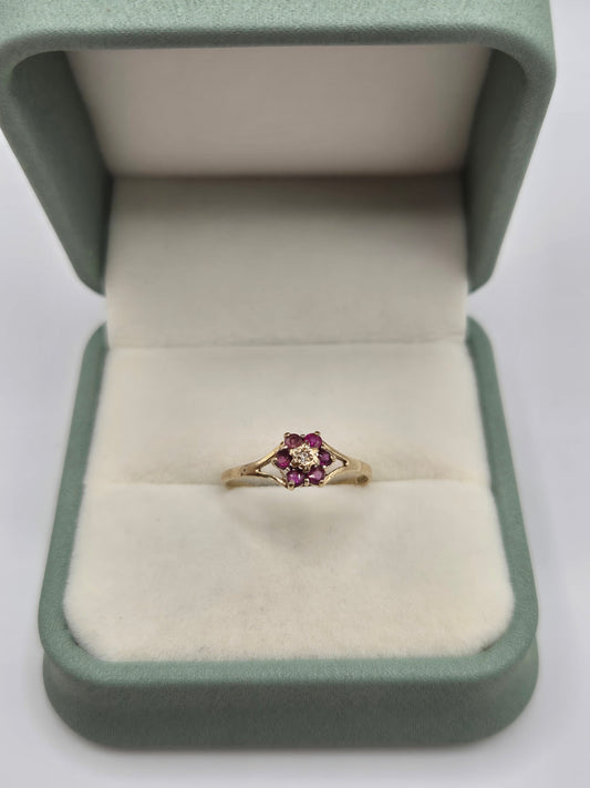 9ct gold ruby and diamond ring