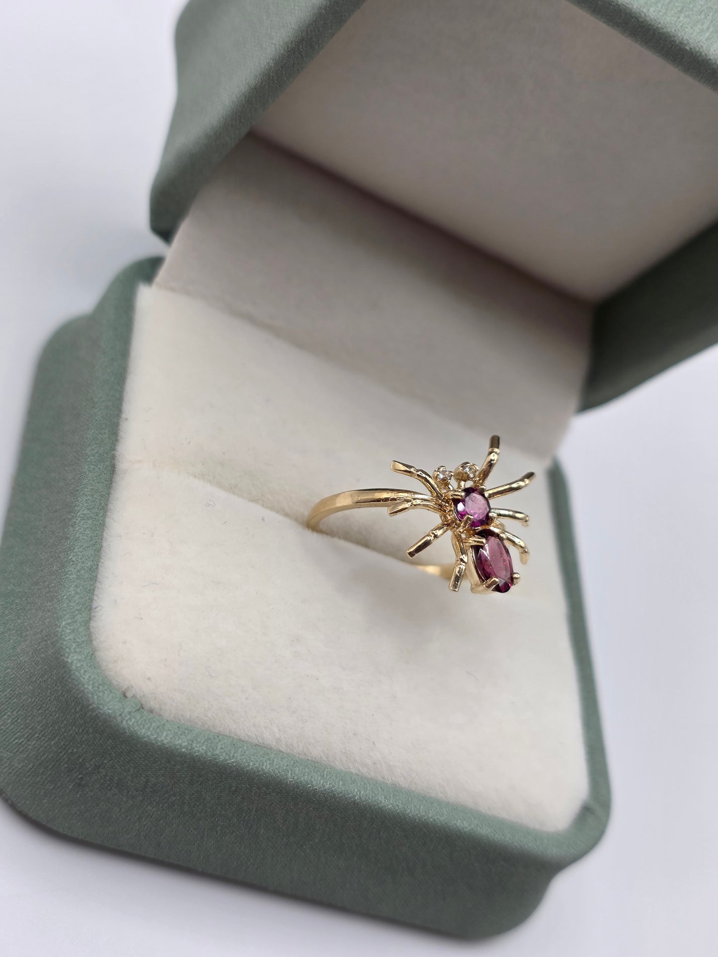 9ct gold garnet, tourmaline and diamond spider ring
