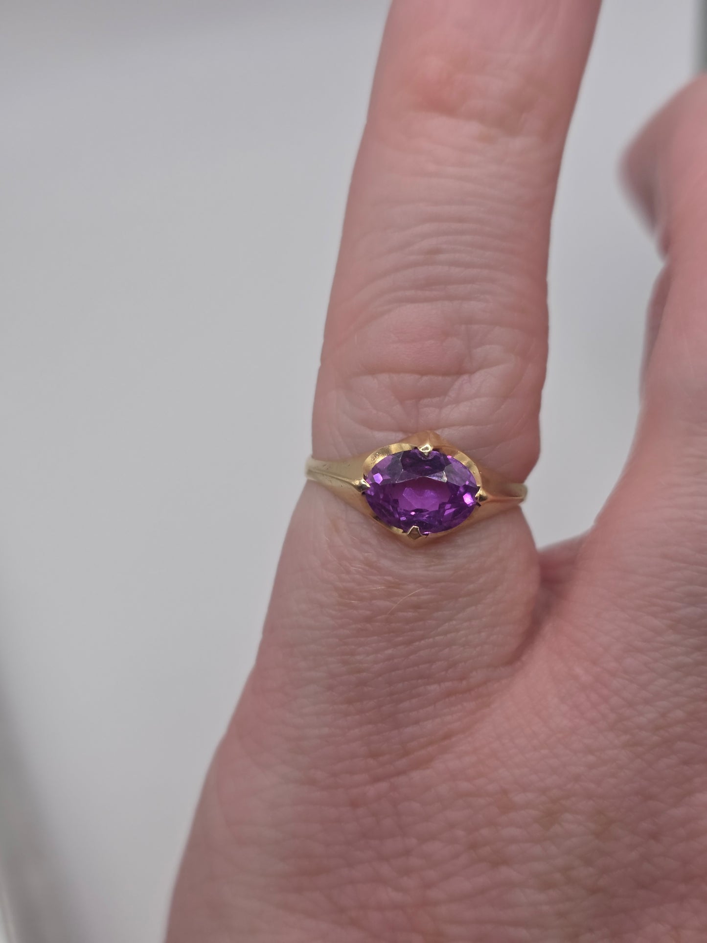9ct gold amethyst ring