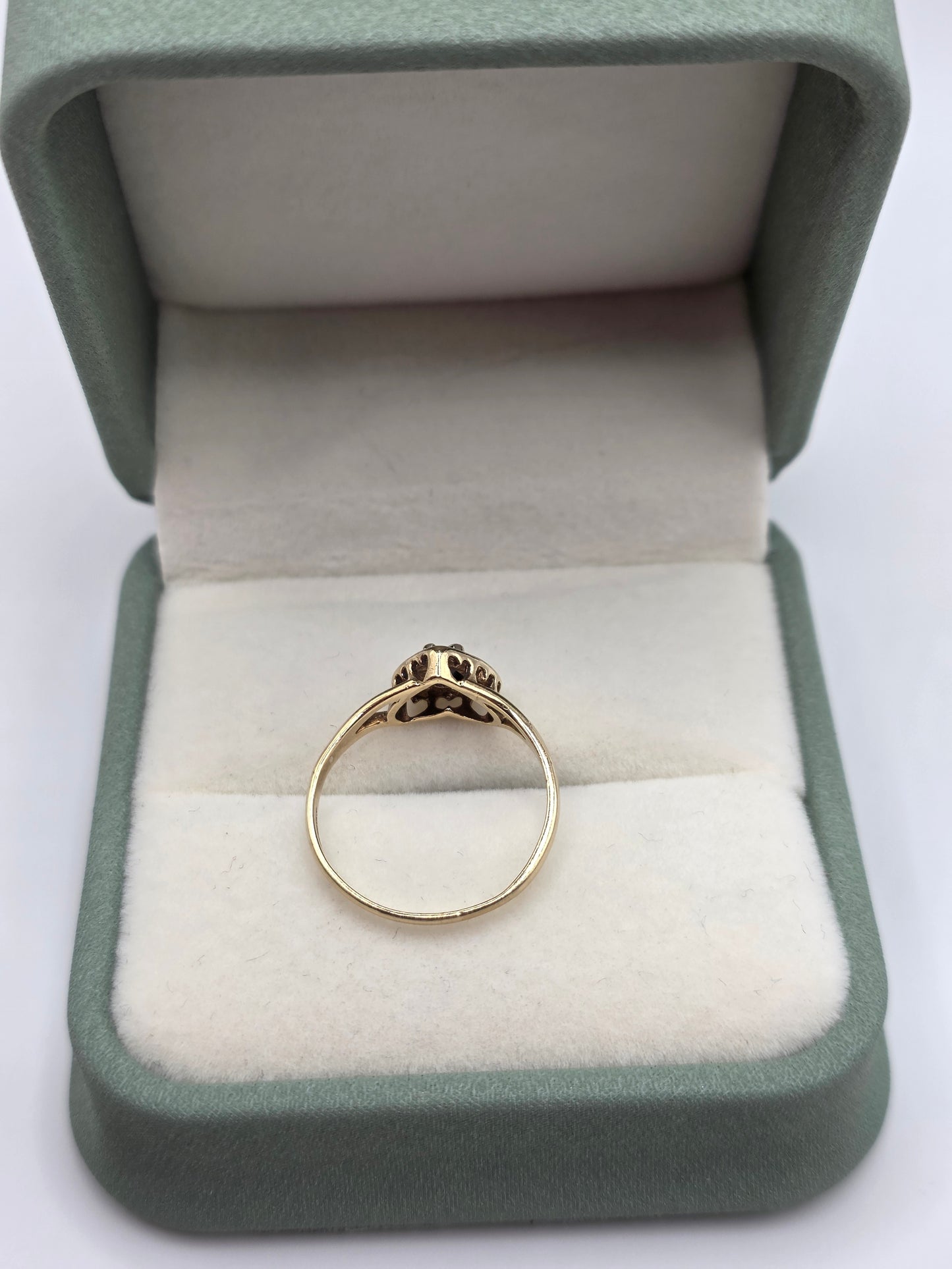 9ct gold sapphire and diamond heart ring