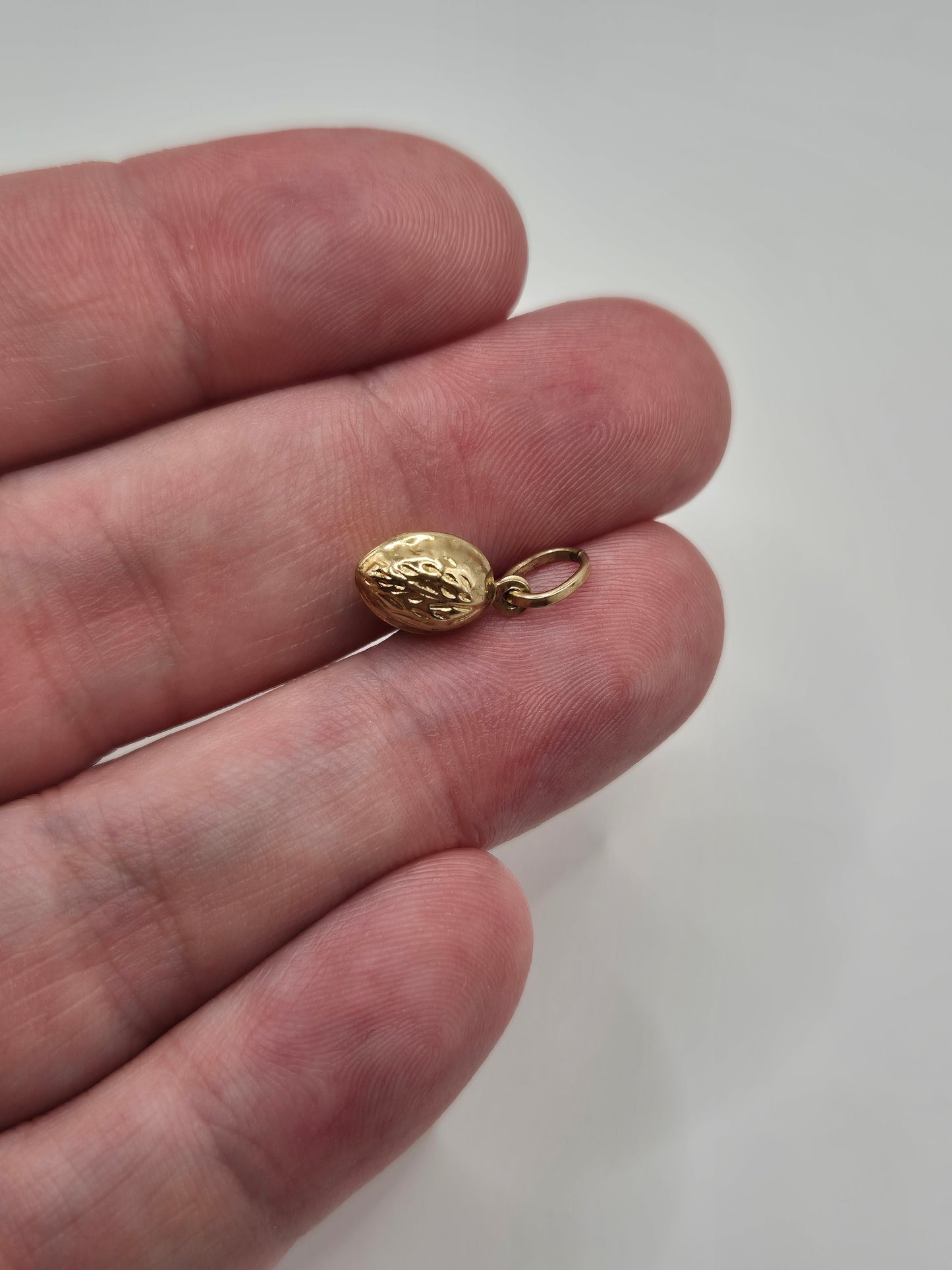 9ct gold walnut charm