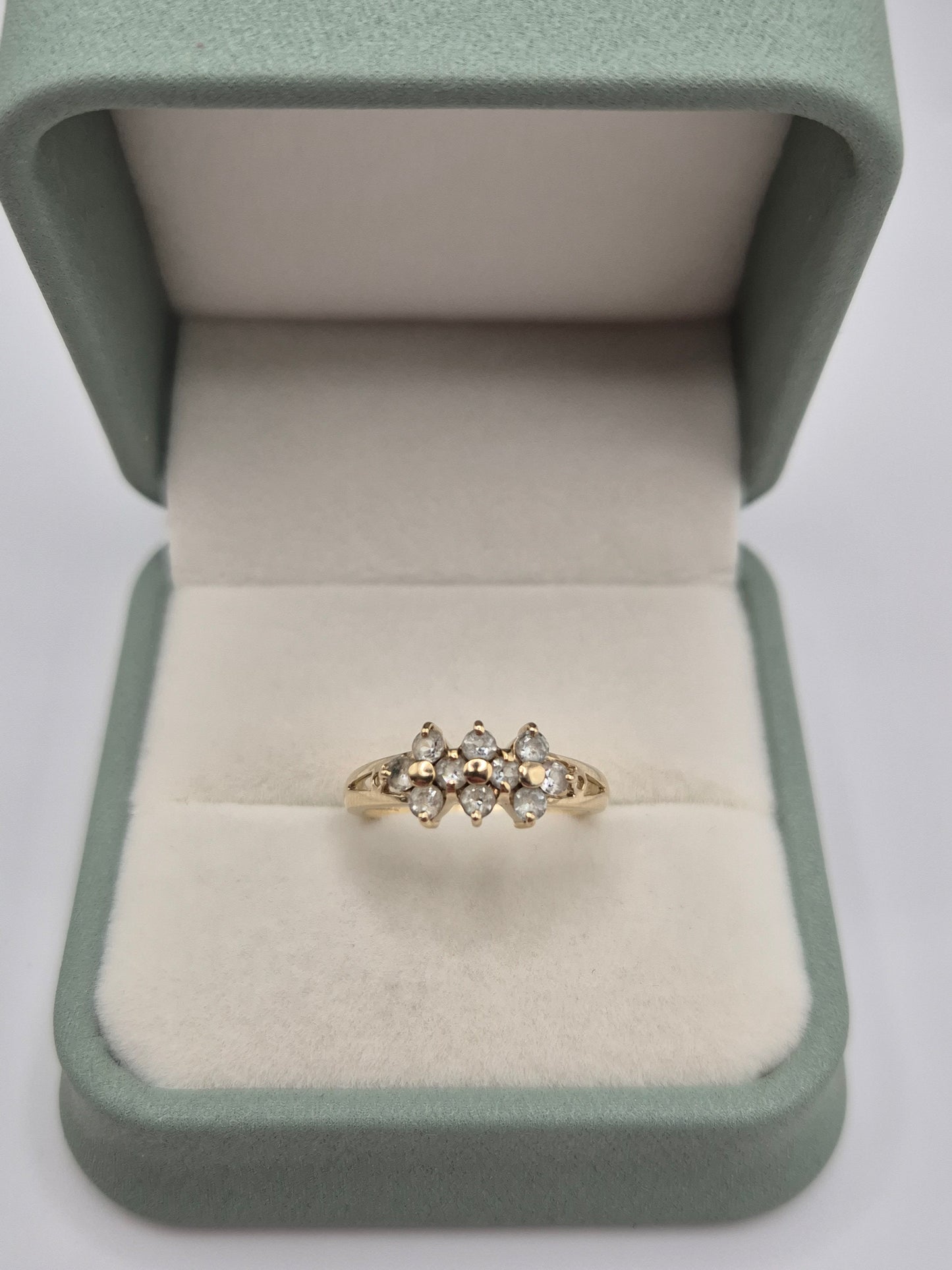 9ct gold topaz ring