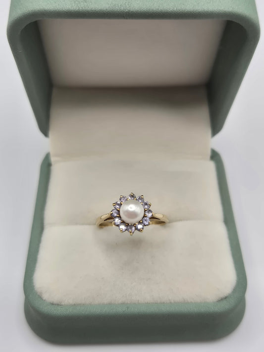 9ct gold tanzanite and pearl ring