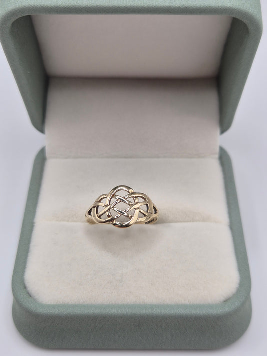 9ct gold celtic ring