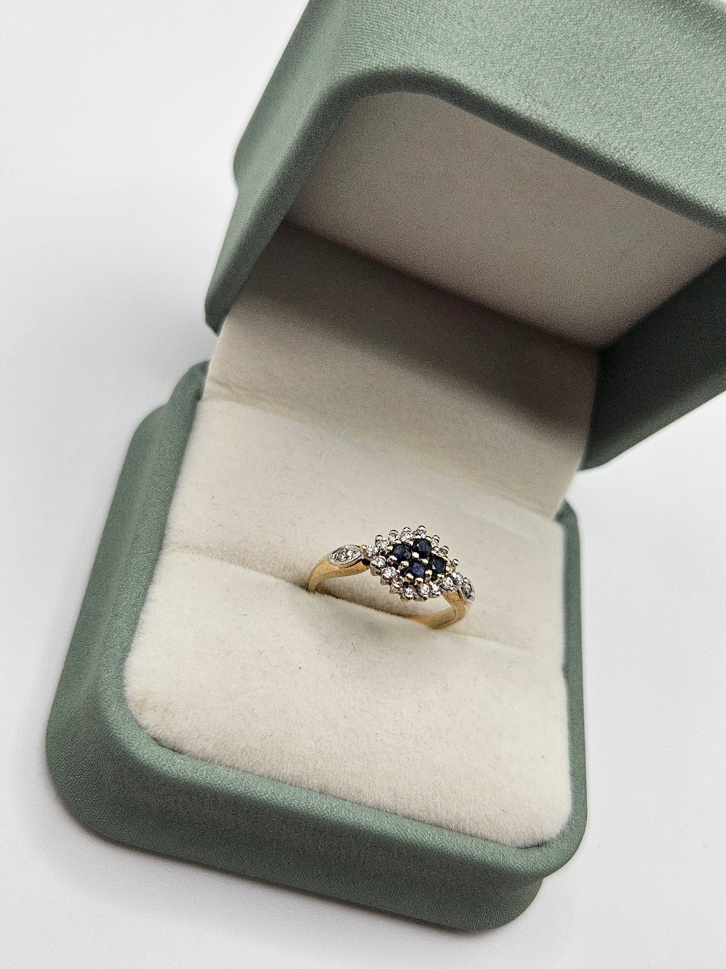 9ct gold sapphire and cz ring