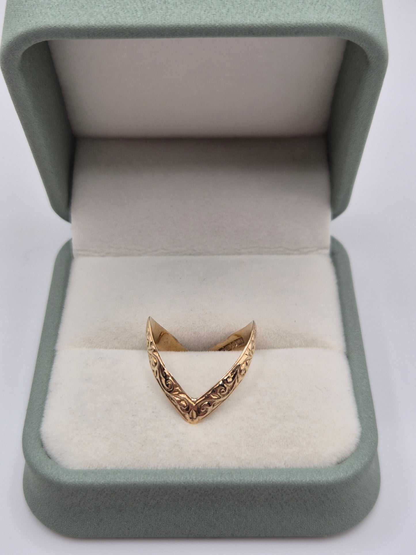 9ct gold double wishbone ring
