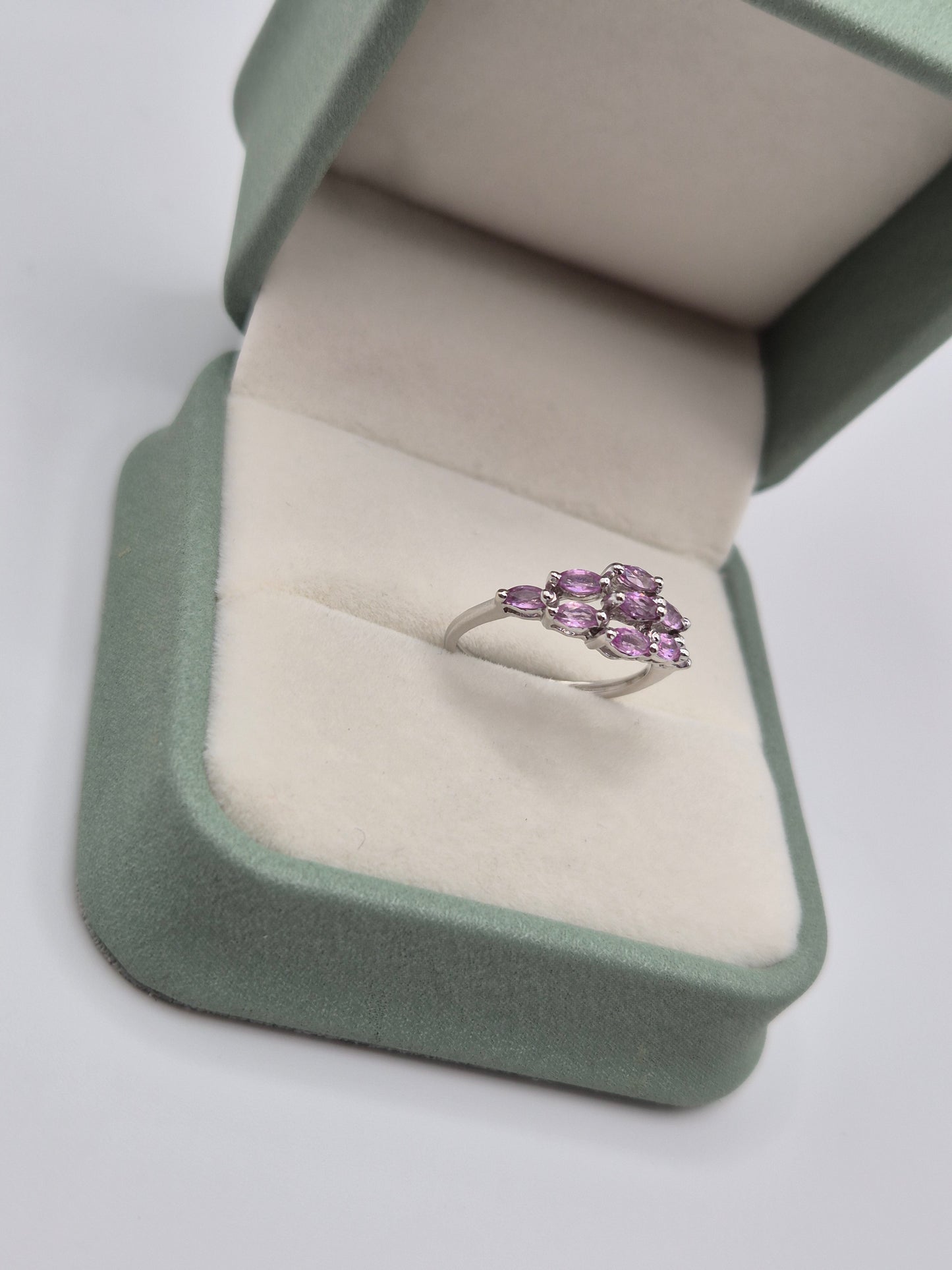 9ct white gold pink topaz ring