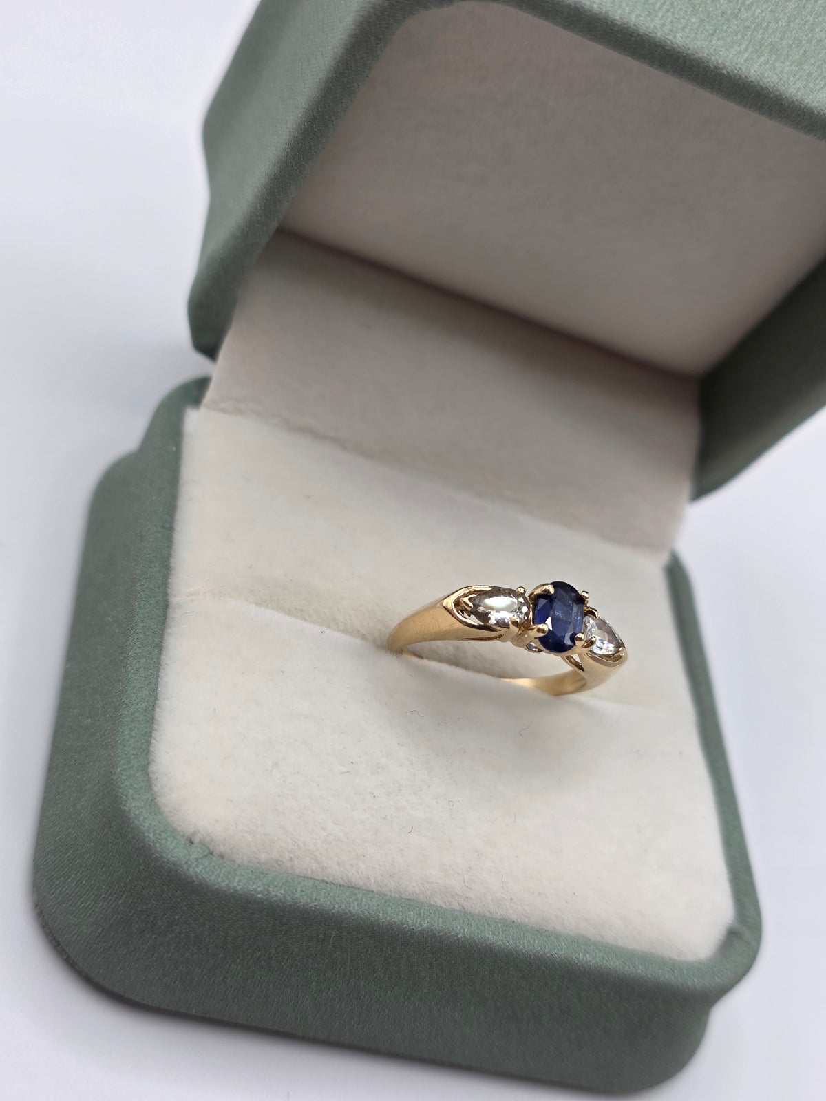 9ct gold sapphire and topaz ring