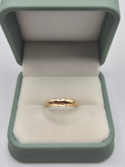 9ct gold band ring