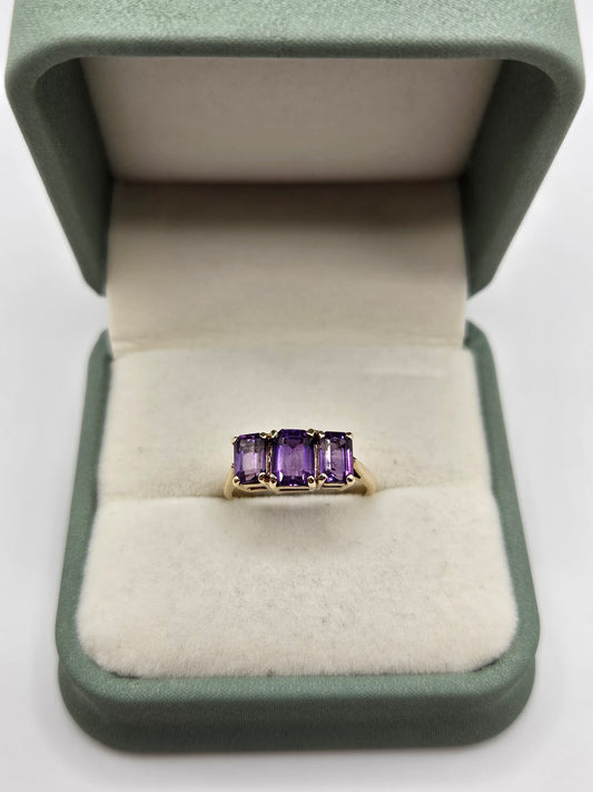 9ct gold amethyst ring