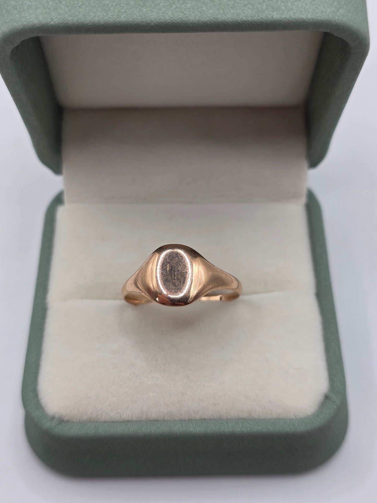 Vintage 9ct rose gold signet ring
