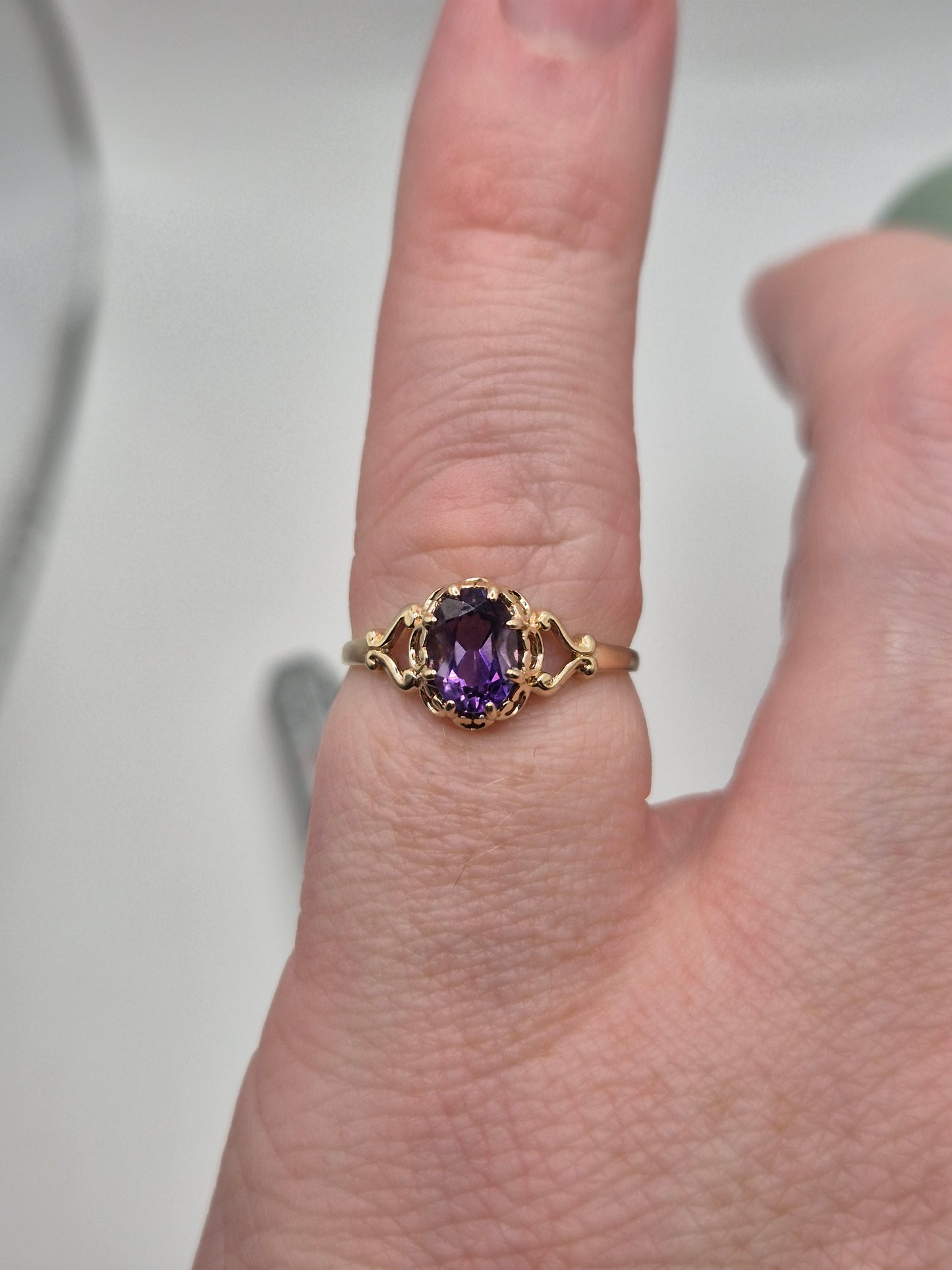 9ct gold amethyst ring