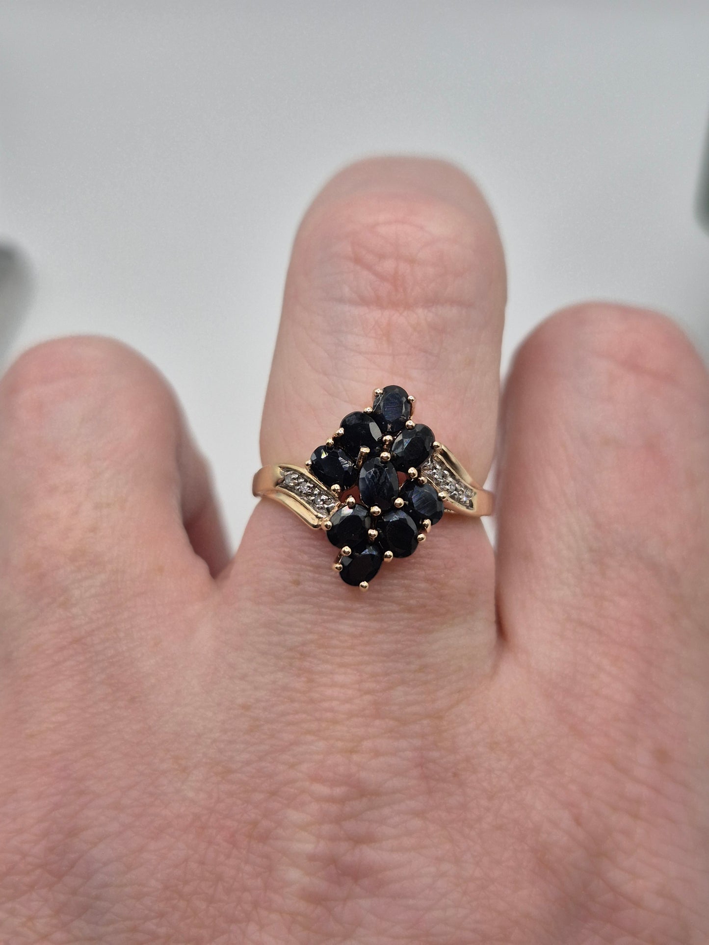 9ct gold sapphire and diamond ring